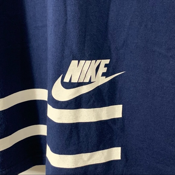 Nike 2000’s TML T-Shirt - Picture 6 of 6